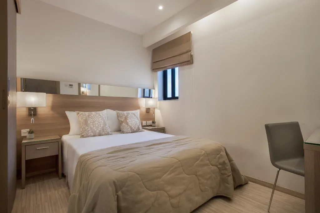 SINGLE STANDARD Room, Plaza Hotels, Malta