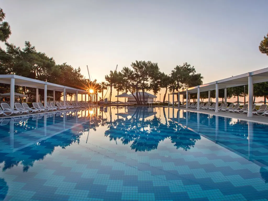 Pool, Rixos Sungate Land of Legend Theme Park FreeAcces, Antalya