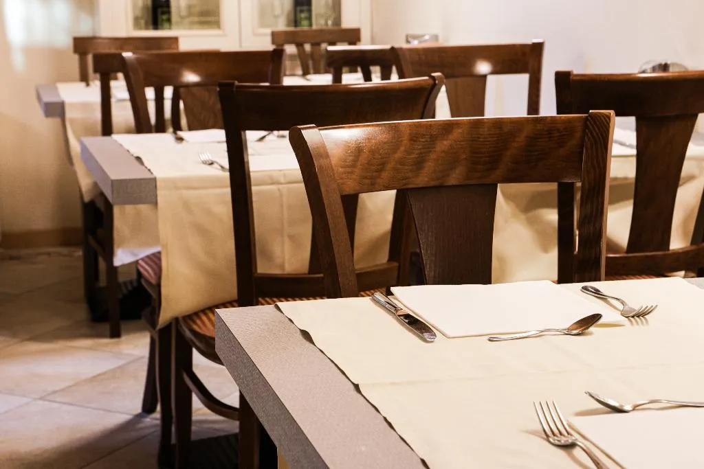 Restaurant, Embassy, Florence