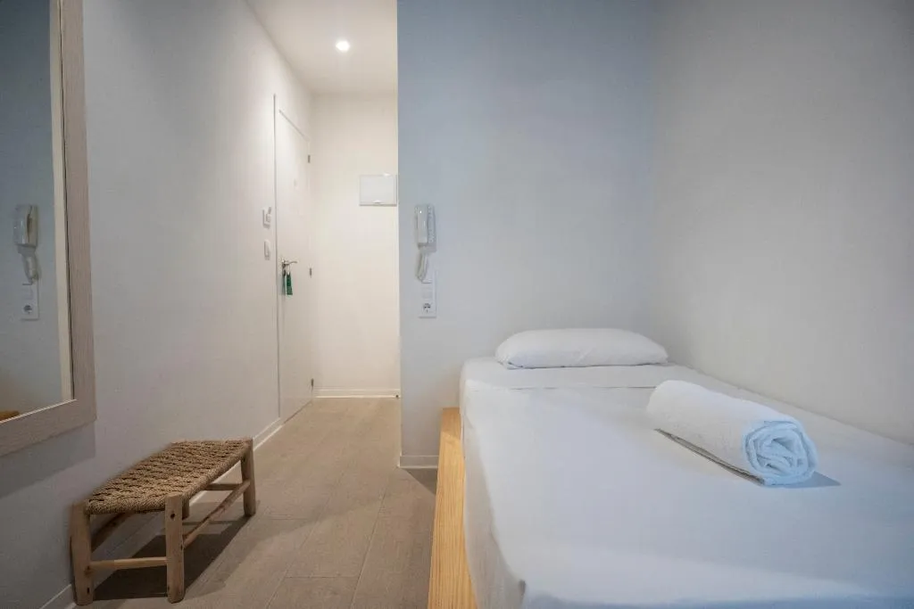 SINGLE STANDARD Room, You&Co.Saler Beach Boutique, Valencia