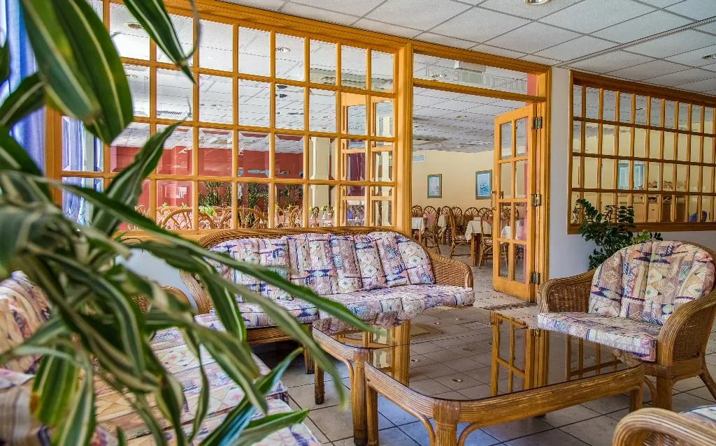 Restaurant, Green Bungalows, Cyprus