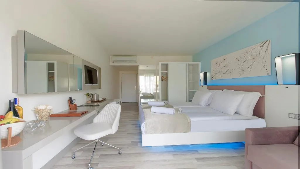 DOUBLE LAND VIEW Room, Flora Garden Ephesus Hotel, Izmir
