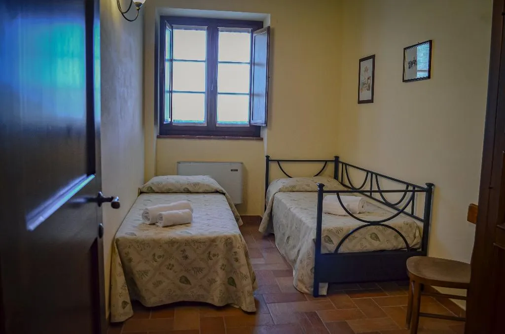 APARTMENT CAPACITY 3 TWO BEDROOMS Room, PanElios Borgo Vacanze, Perugia