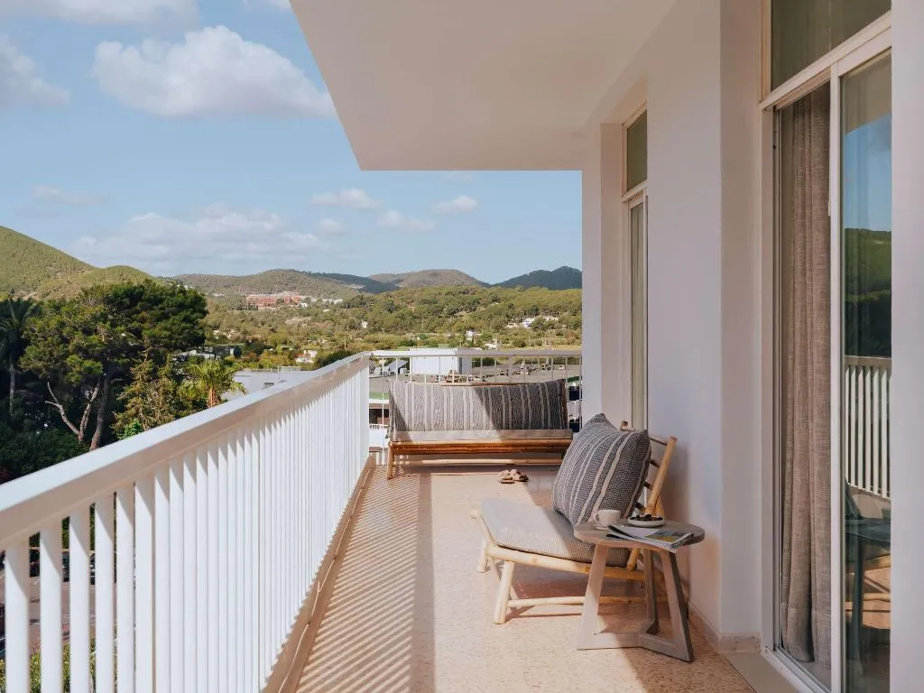 SUITE SEA VIEW Room, HYDE Hotel Ibiza, Ibiza