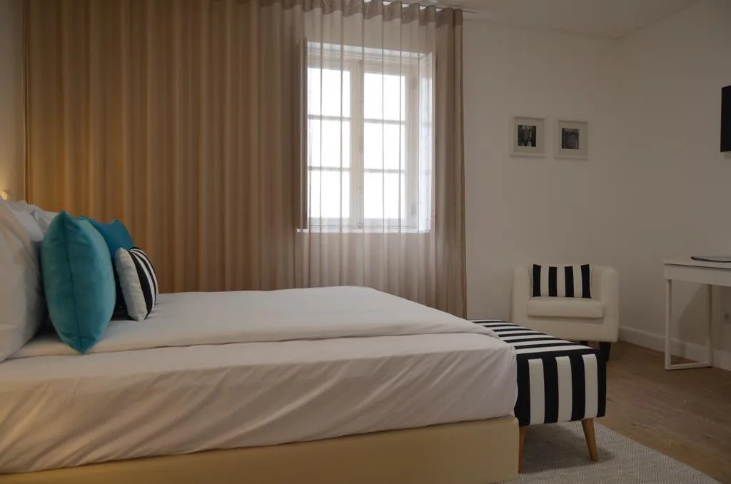 STUDIO ONE BED Room, Studios Funchal by Petit Hotels, Madeira