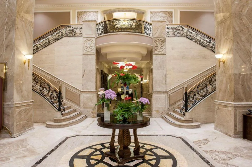Lobby, Hilton Zamalek Residence Cairo, Cairo