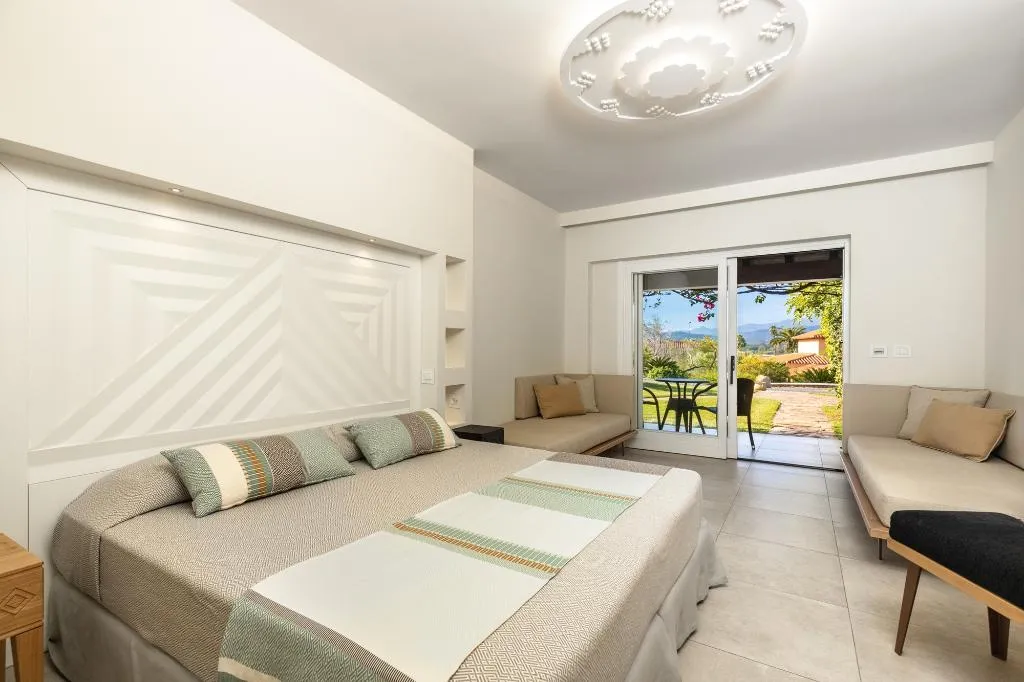 DOUBLE GARDEN VIEW CAPACITY 2 Room, Club Hotel Saraceno, Cagliari