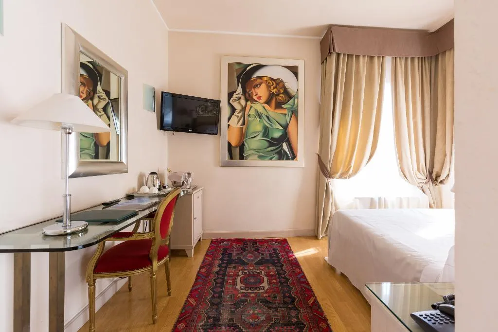 DOUBLE DELUXE Room, Liassidi Palace, Venice