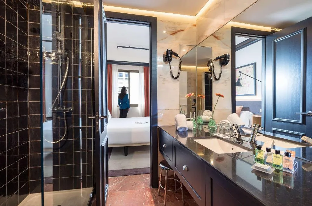 Room, H10 Tribeca, Madrid