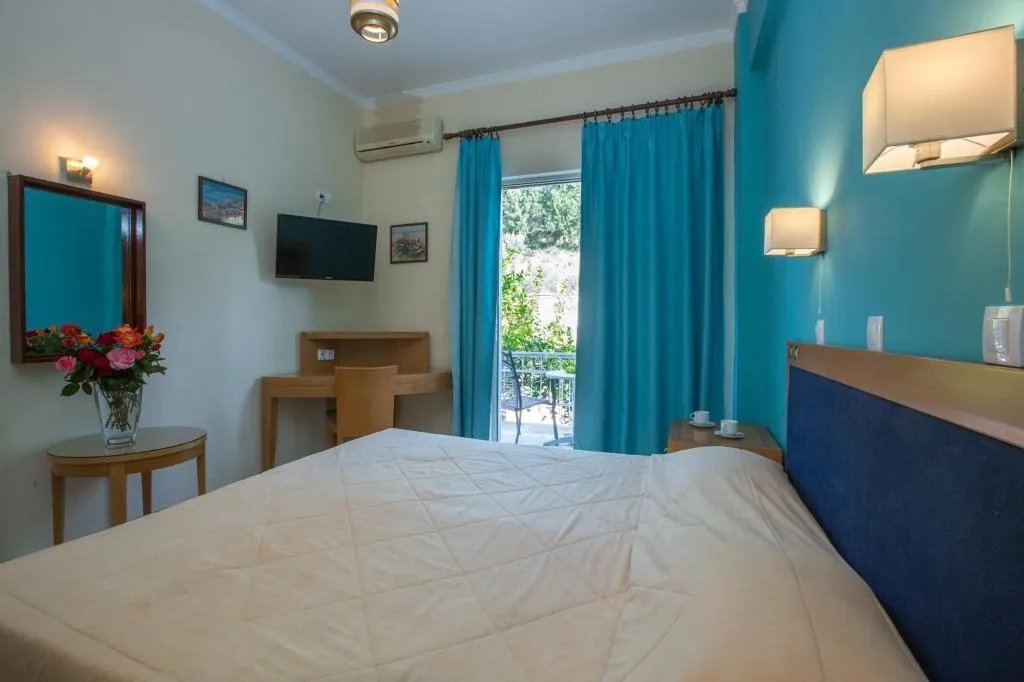 Room, Tolon Beach Hotel, Athens
