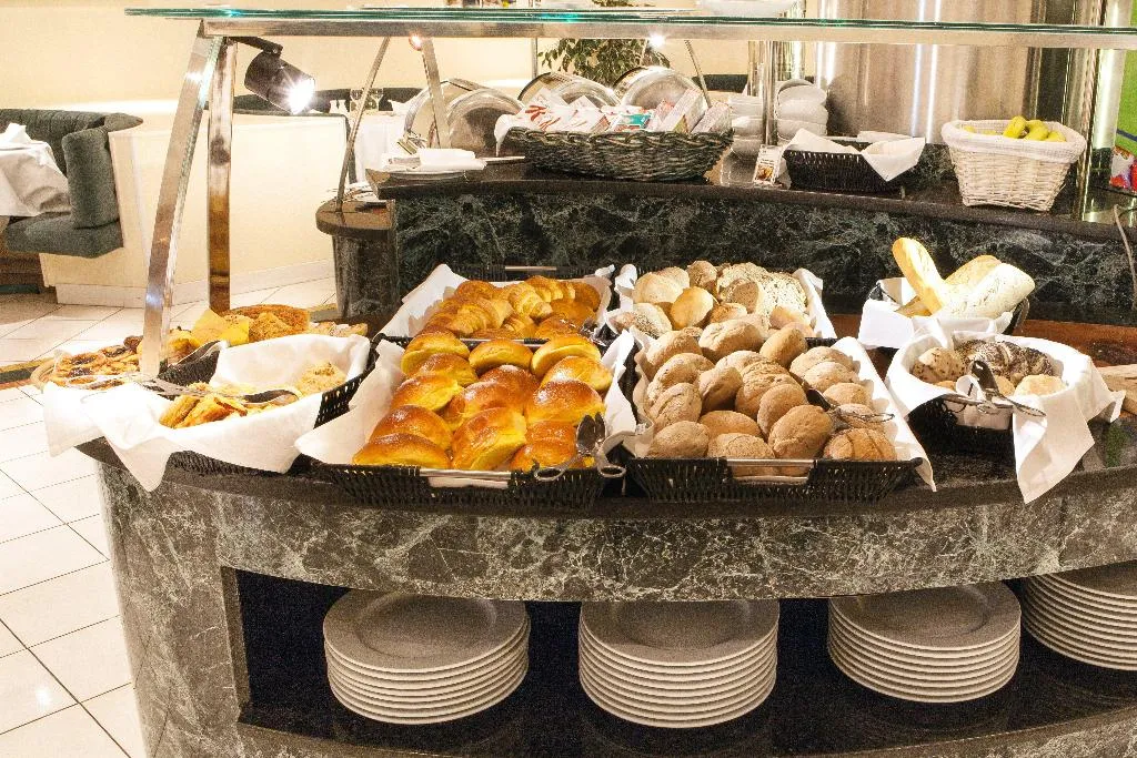 Restaurant, Holiday Inn Lisbon Continental, Lisbon