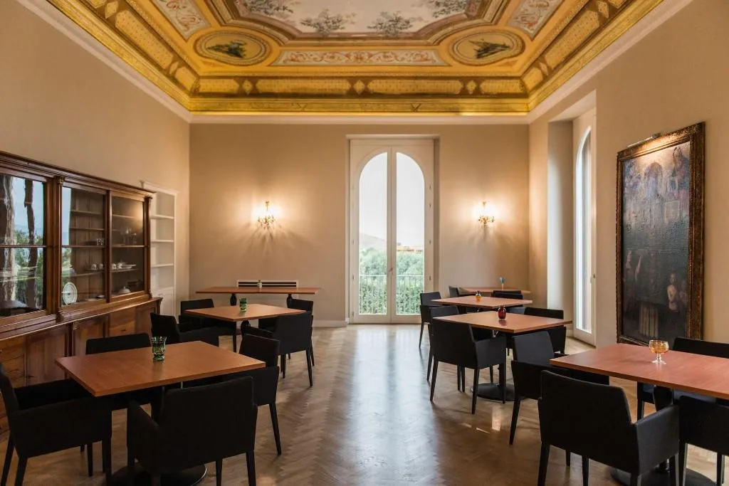 Lobby, Villa Pulejo, Catania