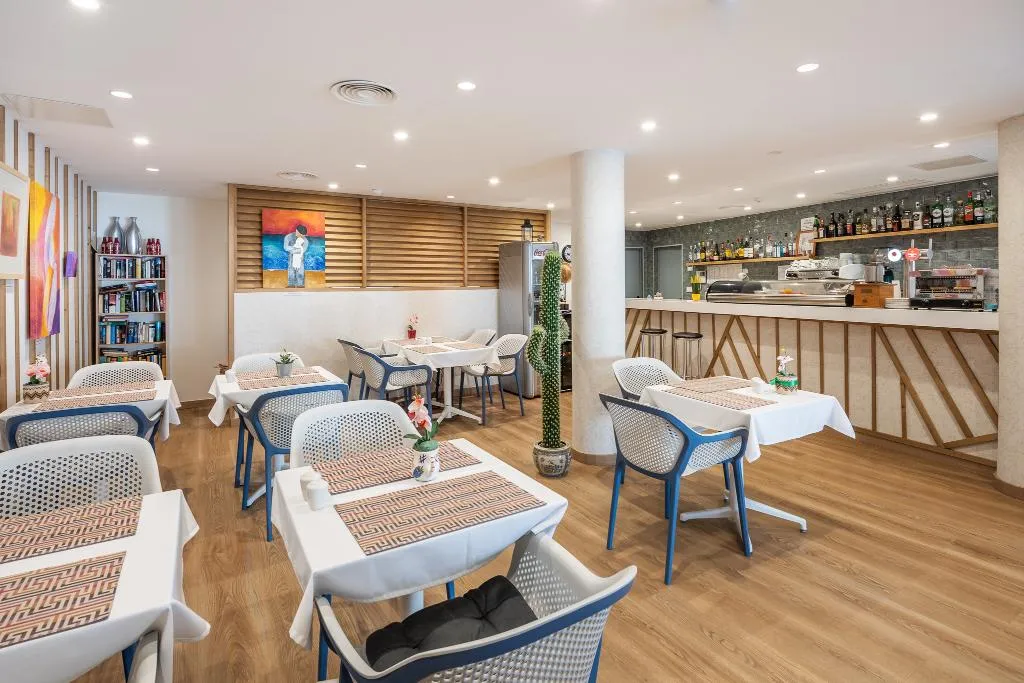 Restaurant, Apartamentos LIVVO Koala Garden, Gran Canaria