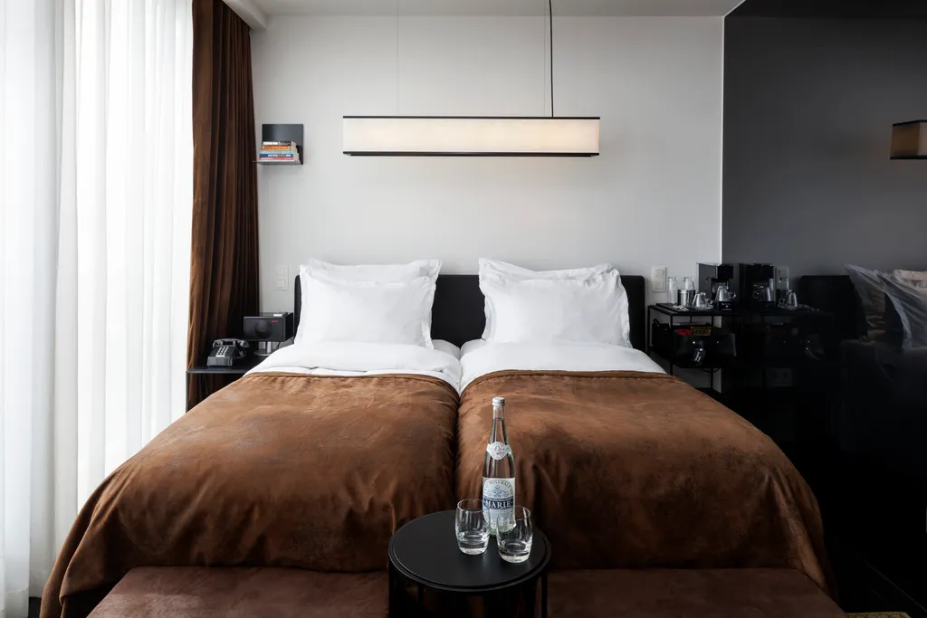 DOUBLE DELUXE Room, SIR Albert Hotel, part of Sircle Collection, Amsterdam