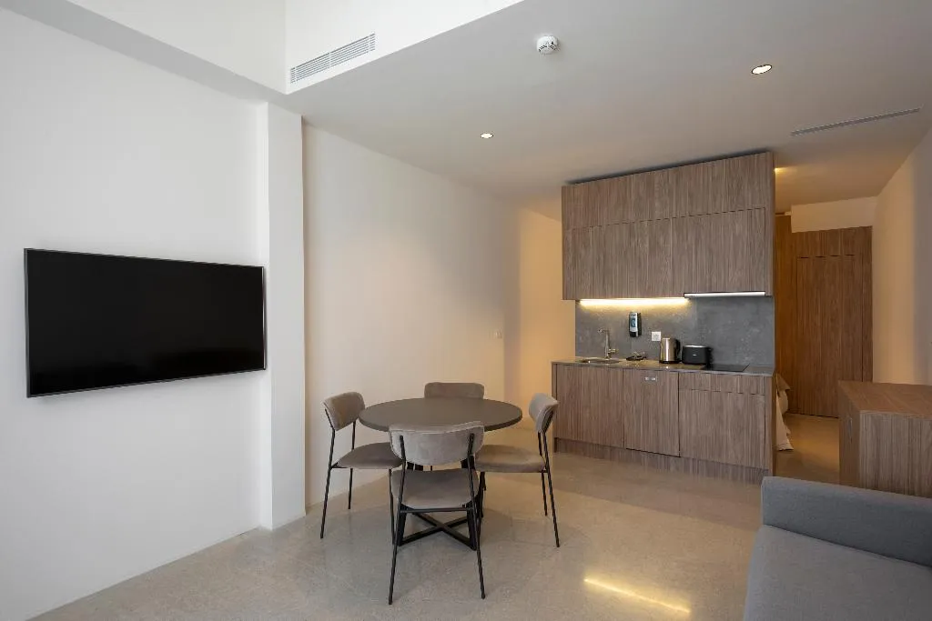 APARTMENT DUPLEX Room, Dau Studios, Valencia