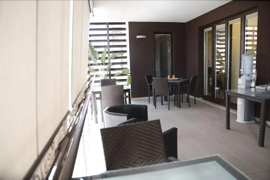 Lobby, San Marciano, Catania