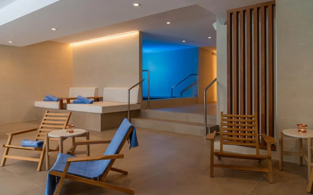 Sports and Entertainment, AQUA Hotel The Breeze & Spa - Adults Only +18, Costa Brava