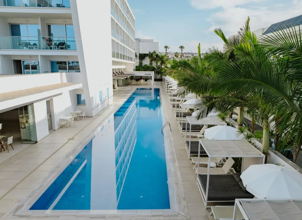 Pool, Tasia Maris Seasons, Cyprus