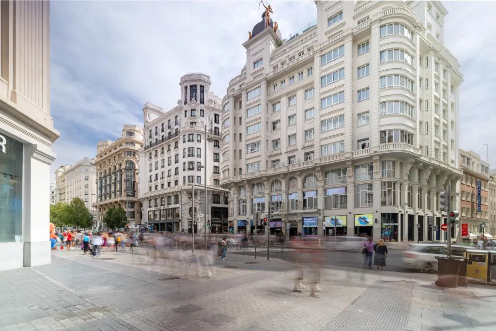 General view, Avenida Gran Via, Madrid