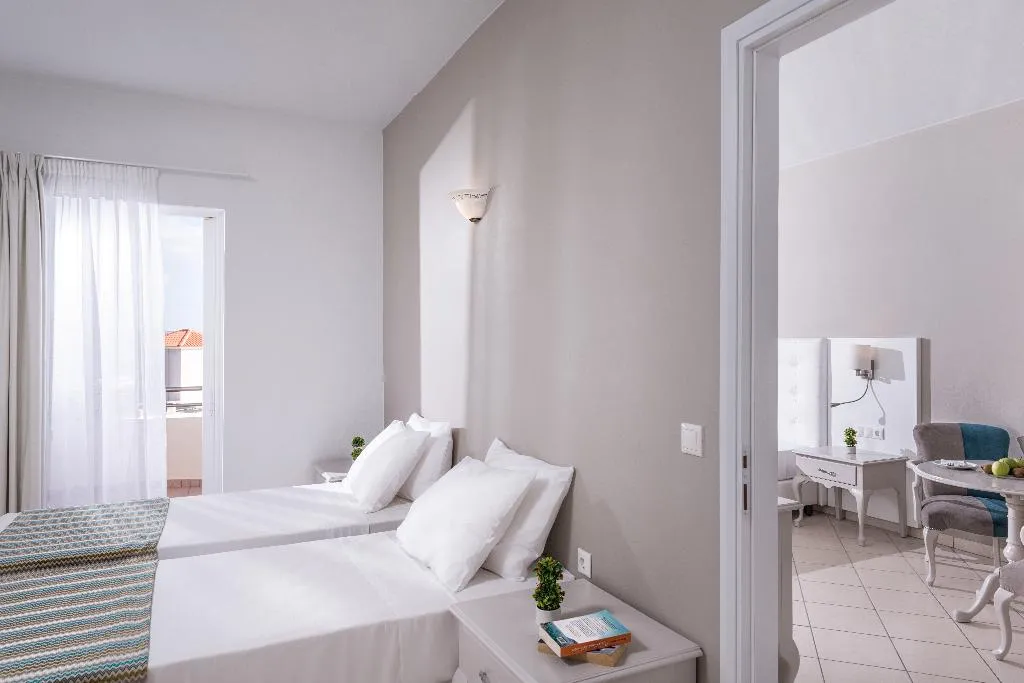 FAMILY ROOM TWO BEDROOMS Room, Dore Boutique Hotel, Crete