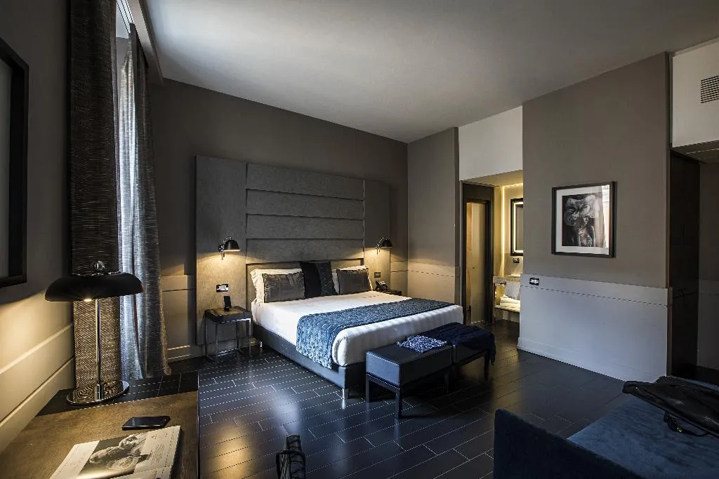 TRIPLE DELUXE Room, The Style, Rome
