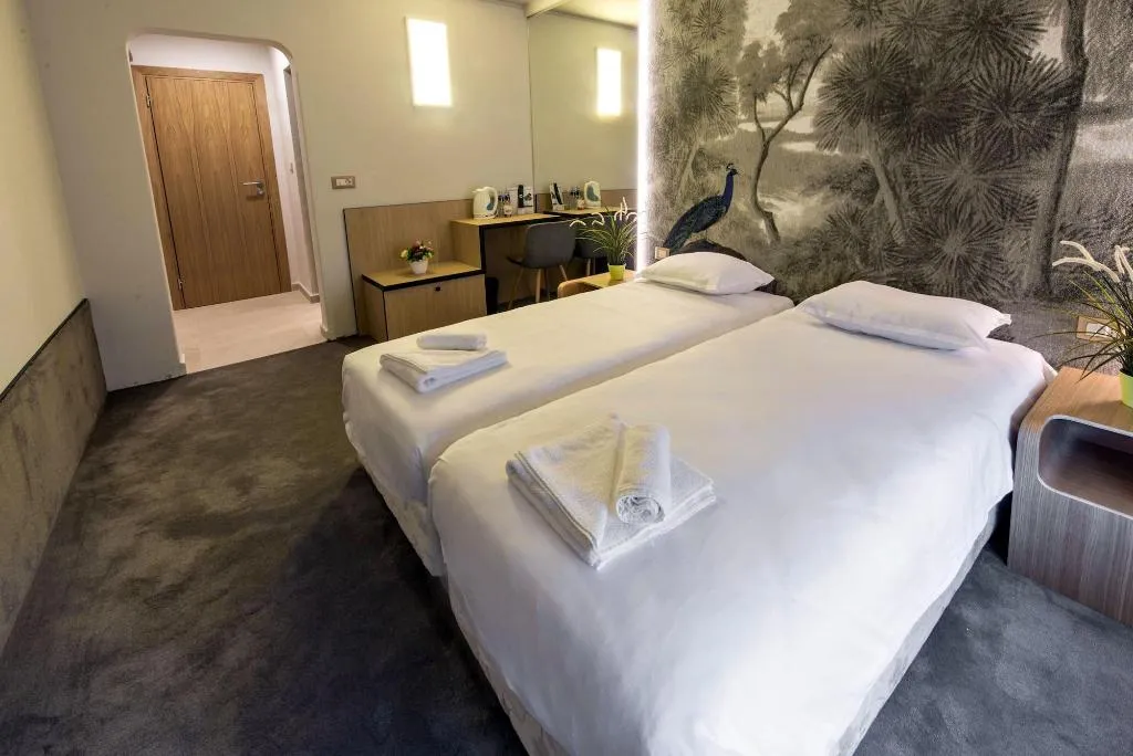 Room, Park Hotel Raya Garden, Varna
