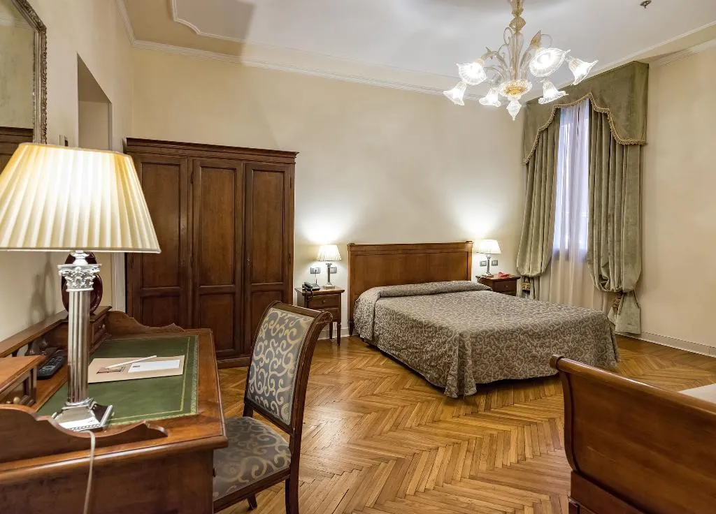 QUADRUPLE COMFORT Room, dell'Opera, Venice