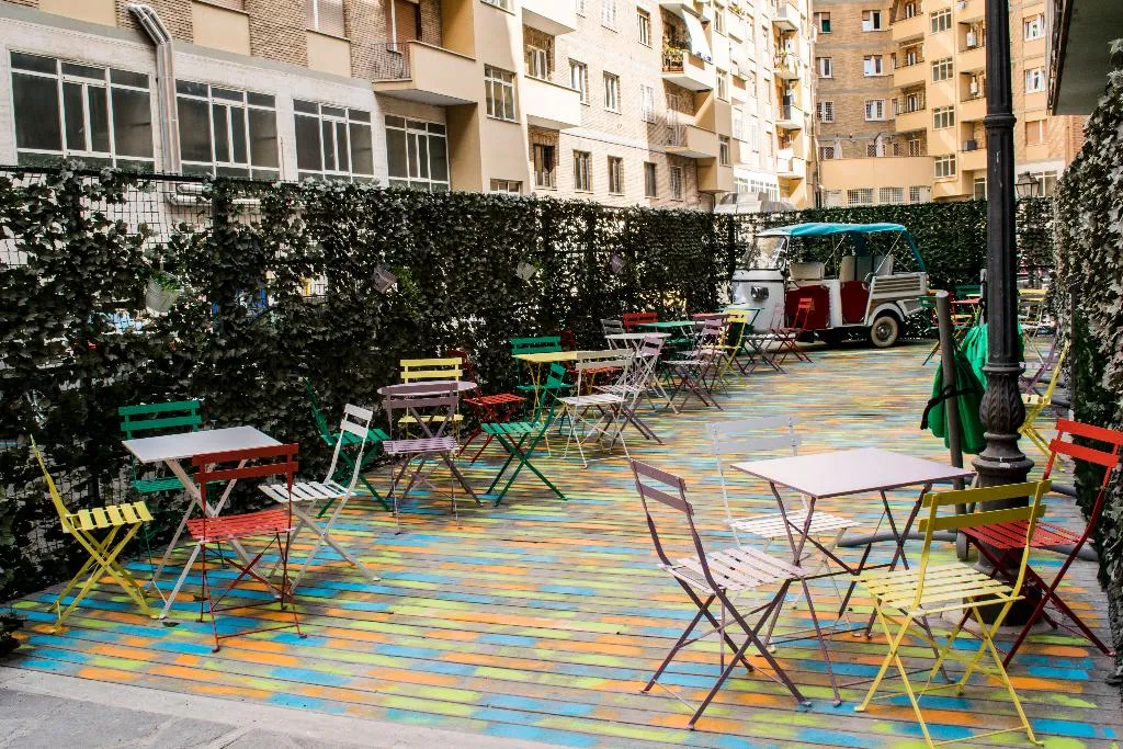 Terrace, Hostel Trastevere 1, Rome