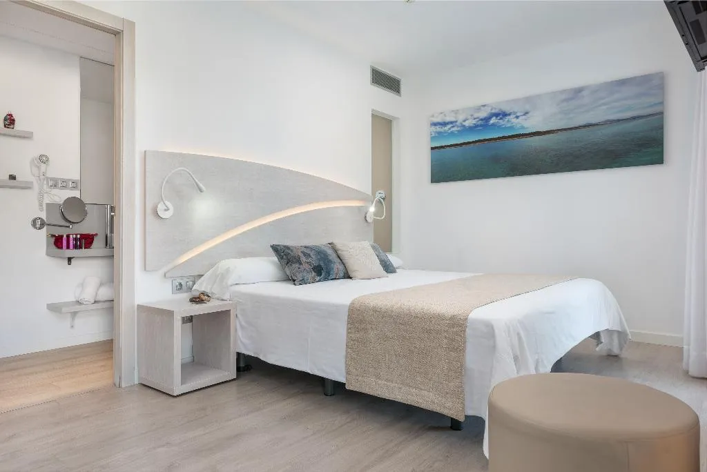 Double or Twin DELUXE Room, Llaut Boutique Hotel, Majorca