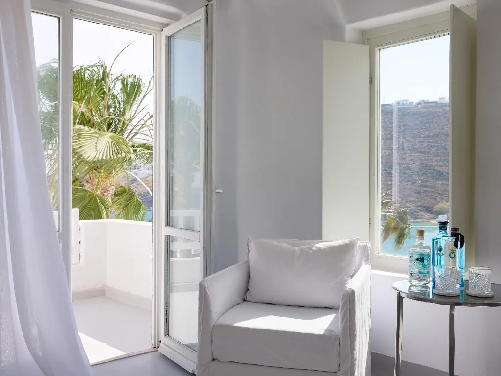 SUITE SEA VIEW CAPACITY 4 Room, Mykonos Blu, A Resort to Live, Mykonos