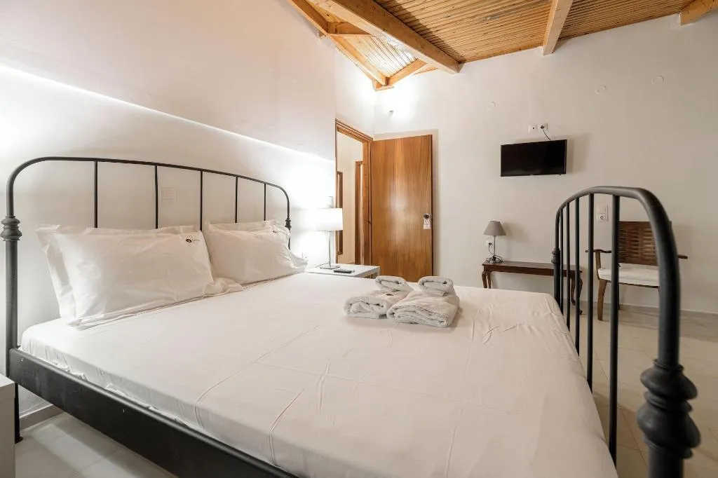 Room, Denise Studios & Apartments, Zante