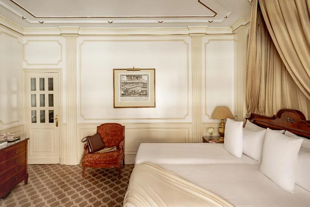 Double or Twin PREMIER Room, Hotel Fenix Gran Meliá, Madrid
