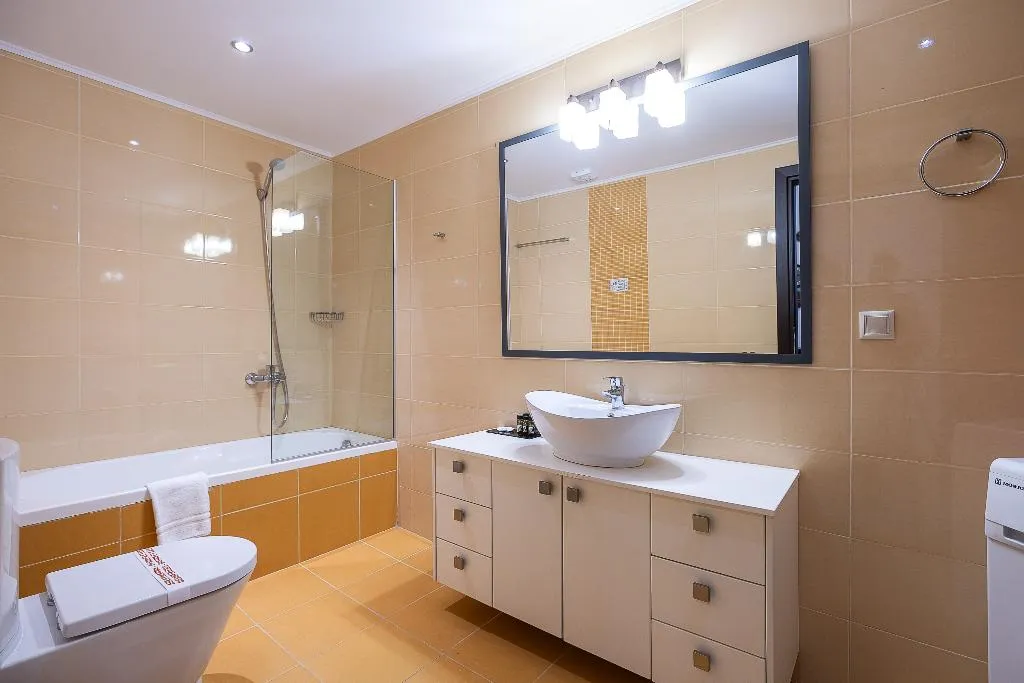 VILLA FOUR BEDROOMS Room, Pantheon Villas & Suites, Crete