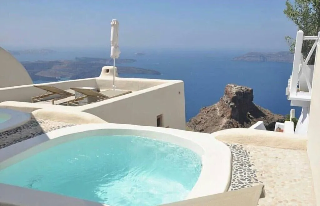 Terrace, Kapari Natural Resort - member of Unique Lodges Na, Santorini