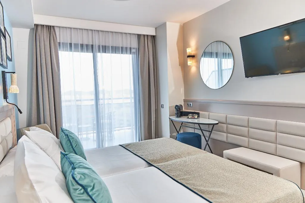 DOUBLE COMFORT Room, Leonardo Hotel Fuengirola Costa del Sol, Costa Del Sol
