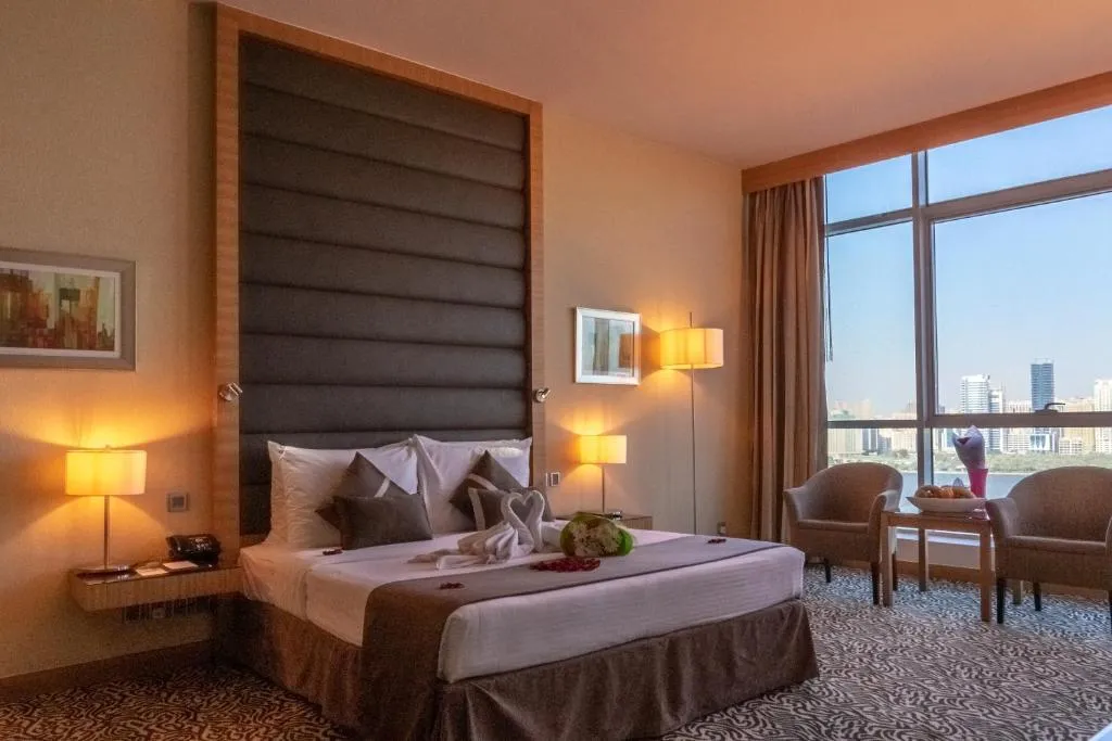 SUITE EXECUTIVE Room, Copthorne Hotel Sharjah, Dubai