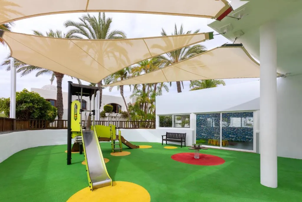 Sports and Entertainment, HD Parque Cristobal Tenerife, Tenerife