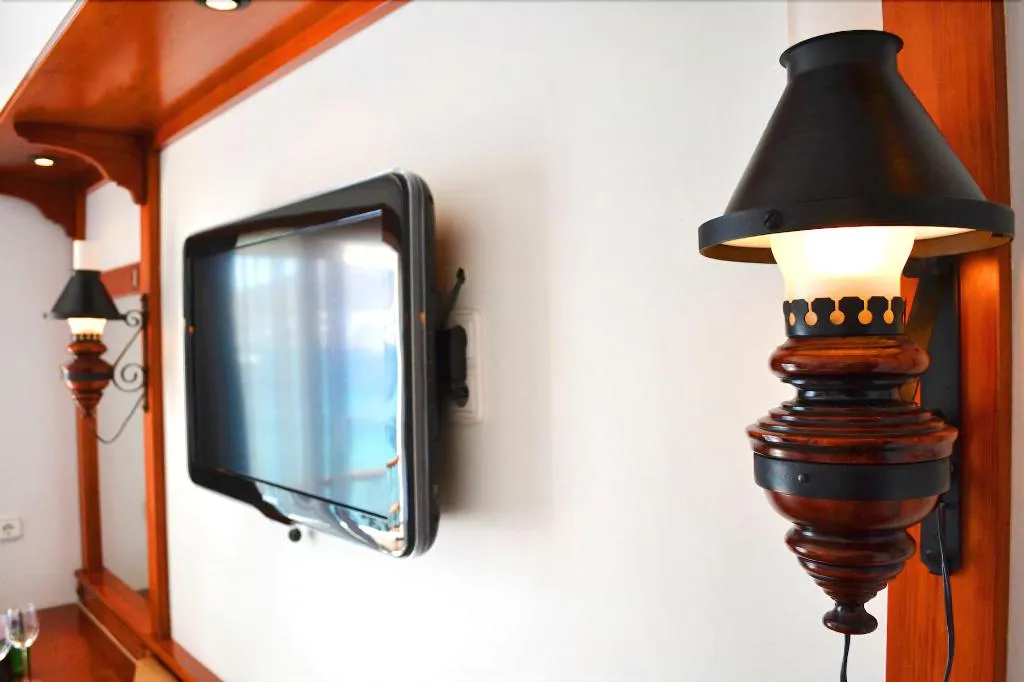 Room, Bac Pansiyon, Dalaman