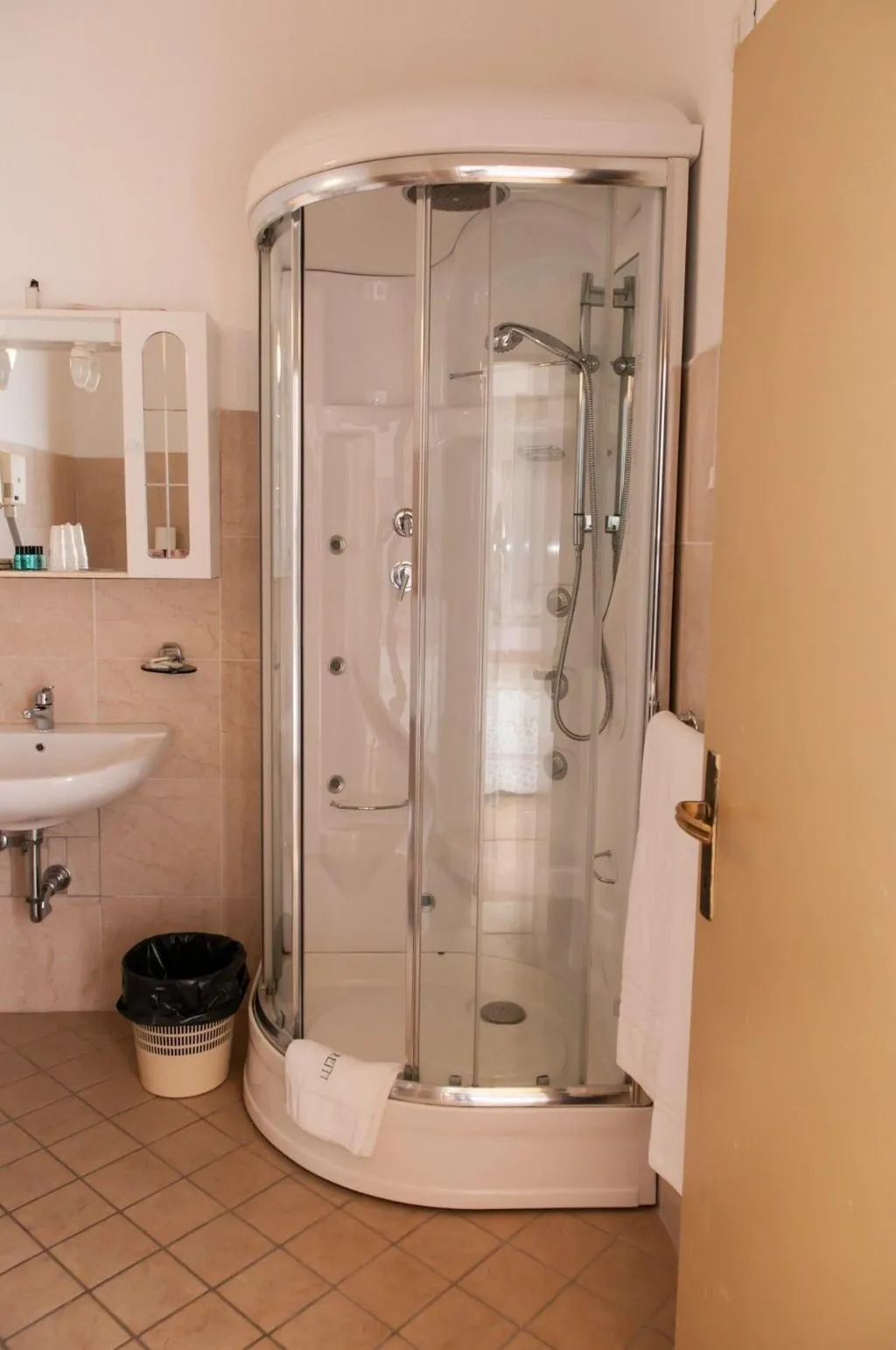 Room, Ferretti, Perugia