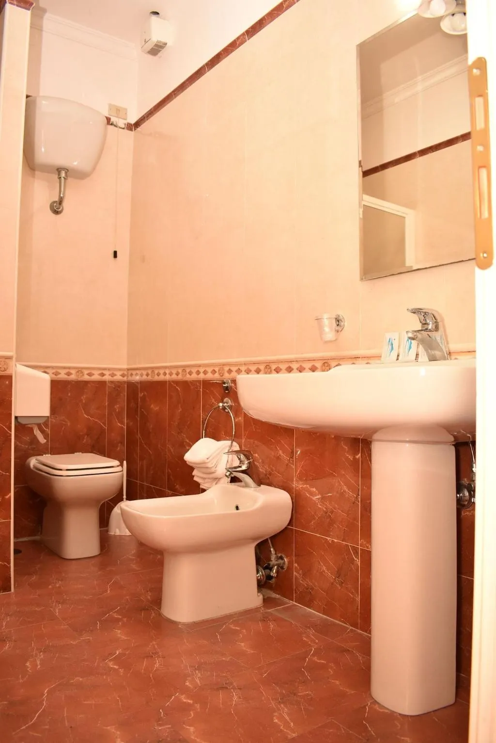 Room, Hotel Miravalle, Naples