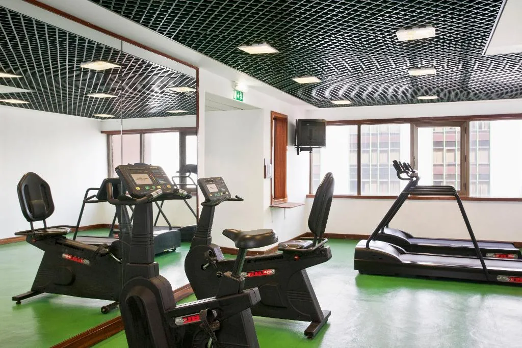 Sports and Entertainment, Holiday Inn Lisbon Continental, Lisbon