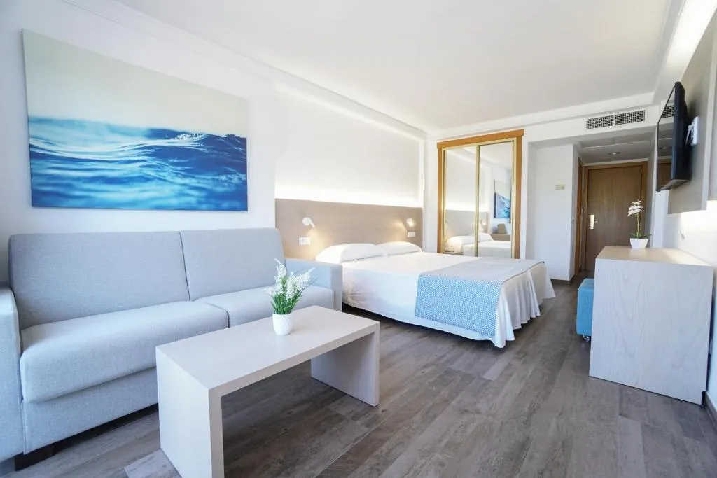 Double or Twin SUPERIOR Room, Hotel Millor Sol, Majorca