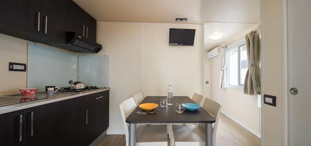 MOBILE HOME TWO BEDS Room, Camping Village Laguna Blu, Alghero