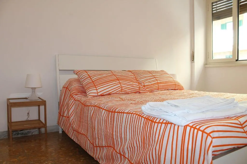 Room, Guest House Furio Camillo, Naples
