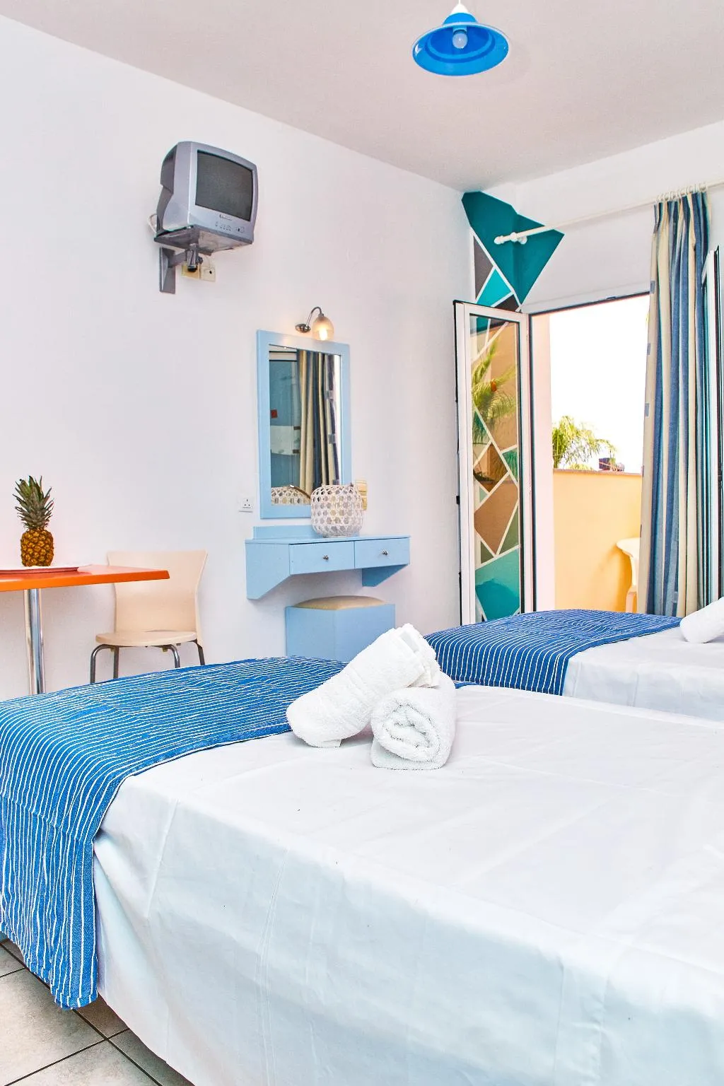 STUDIO CAPACITY 2 Room, Village Oasis, Crete