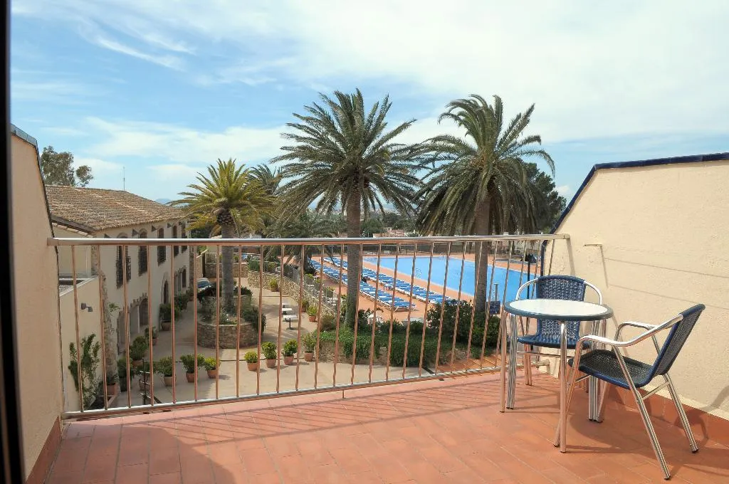 TRIPLE STANDARD Room, Hotel San Carlos, Costa Brava