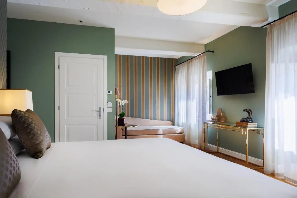 Room, Maison Santa Croce, Florence