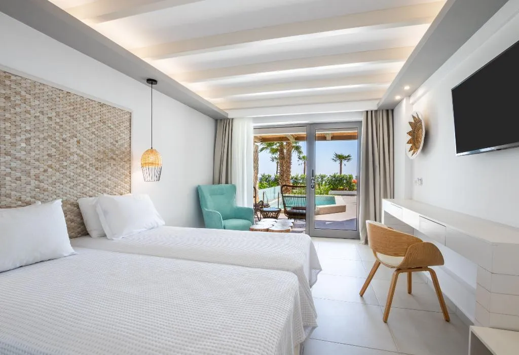 SUITE WITH PRIVATE POOL Room, Konstantinos Palace, Rhodes