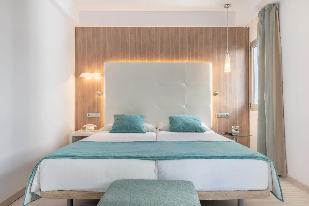 Double or Twin STANDARD Room, Kyrat Amarac, Majorca