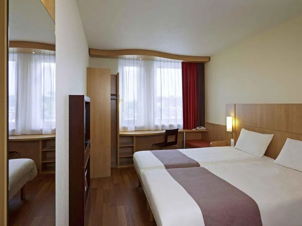 TWIN CAPACITY 2 Room, ibis Krakow Stare Miasto, Krakow